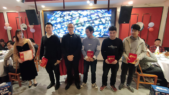 視覺(jué)點(diǎn)膠機.jpg